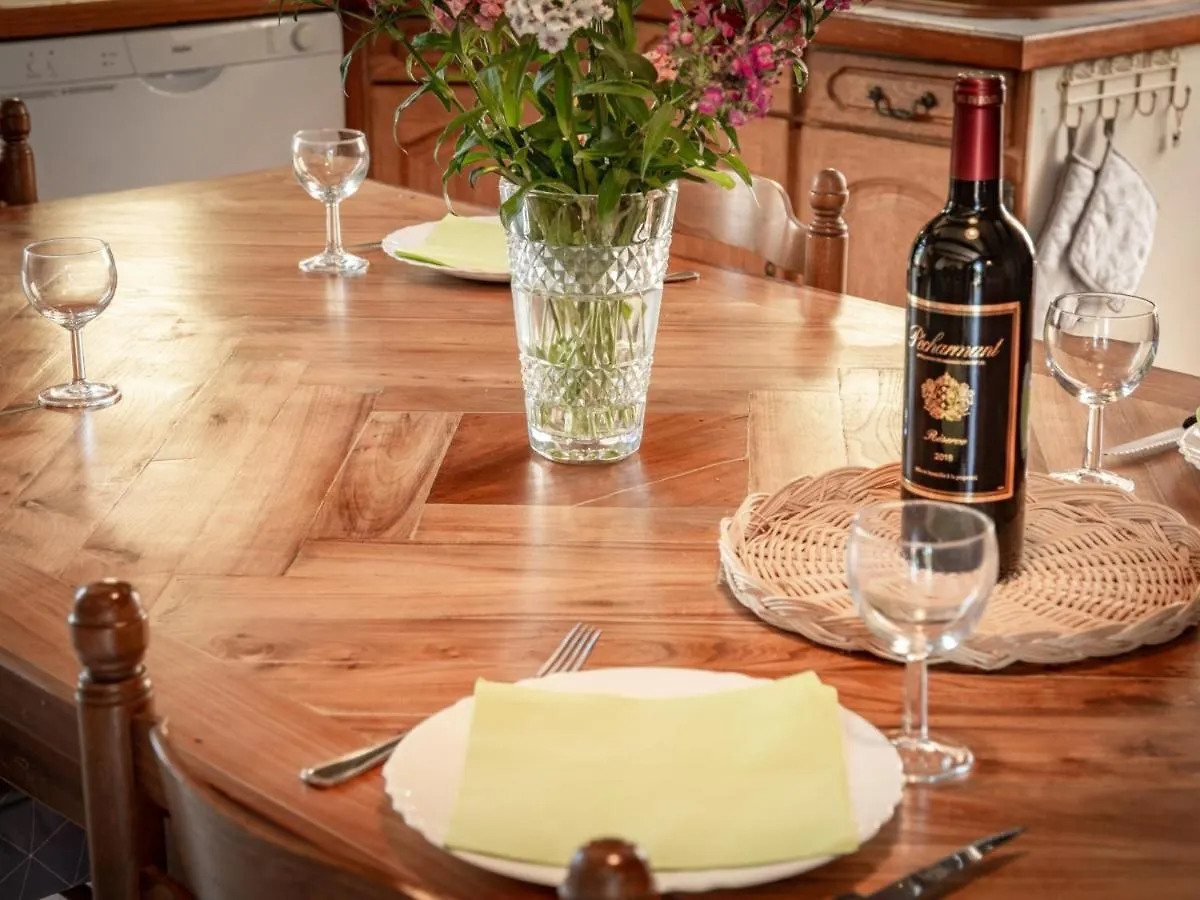 Hébergement de vacances Maison Girou Haut Montcabrier  France